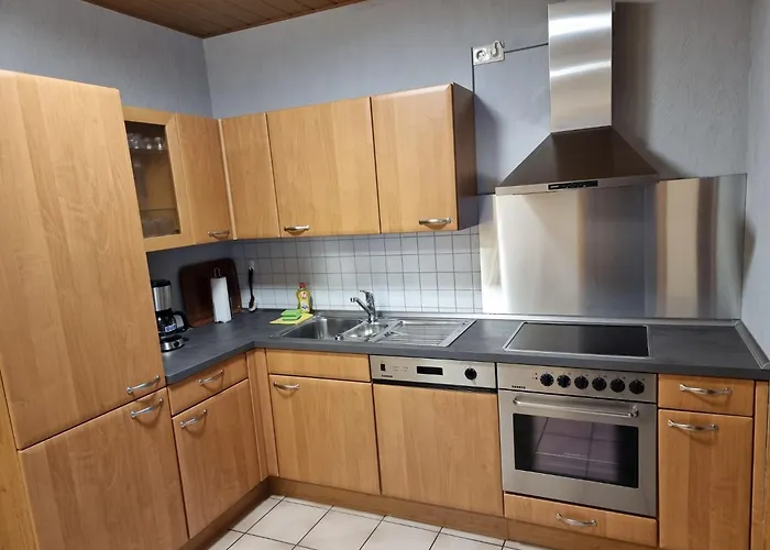 公寓 Fewo-central-traben 特拉本特拉巴赫